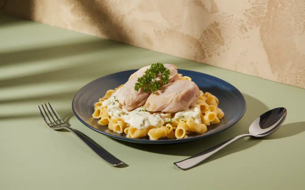  Boiled Chicken in Pasta